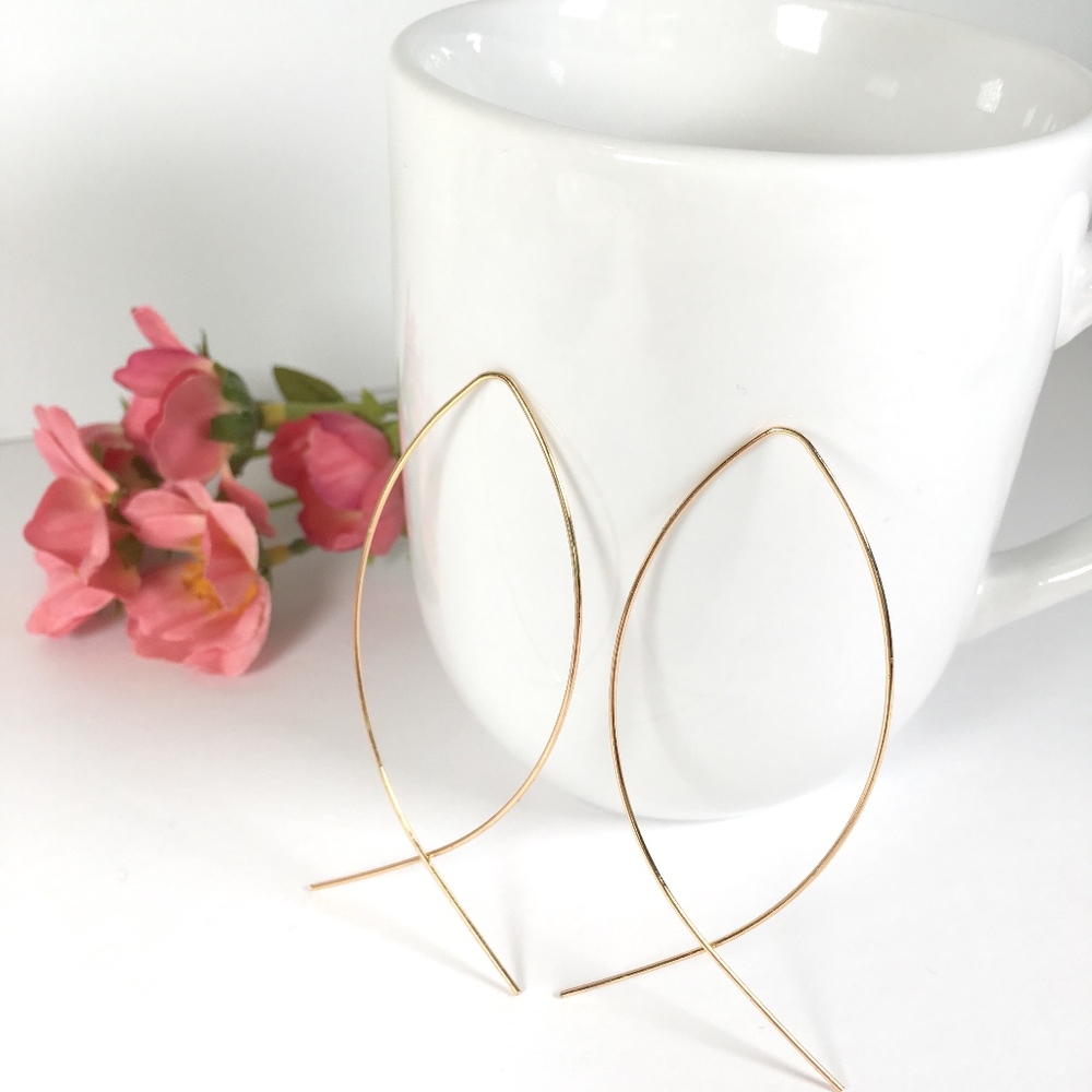 Geometric Wire Minimalist Chic Dangle Earrings